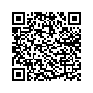 QR code for downloading the Tap Tap rideshare app, emphasizing community and user engagement.